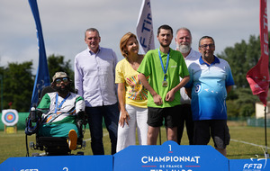 Matthias champion de france en Para-tir à l'arc