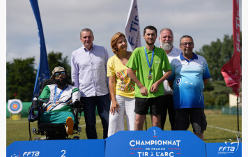 Matthias champion de france en Para-tir à l'arc